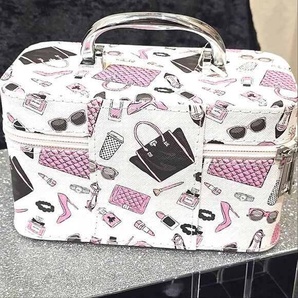 Blush Crush Fashion Print Zip Around Cosmetic Traincase - Picture 5 of 7